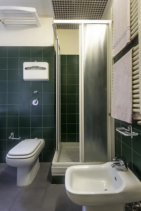 San Babila - Rentclass Albatros Milan Apartment