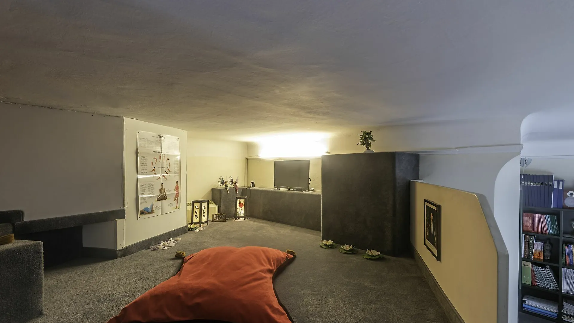 Apartment San Babila - Rentclass Albatros Milan Italy